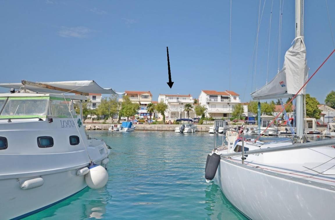 Apartment And Rooms Dalmatiko Vodice Exteriér fotografie