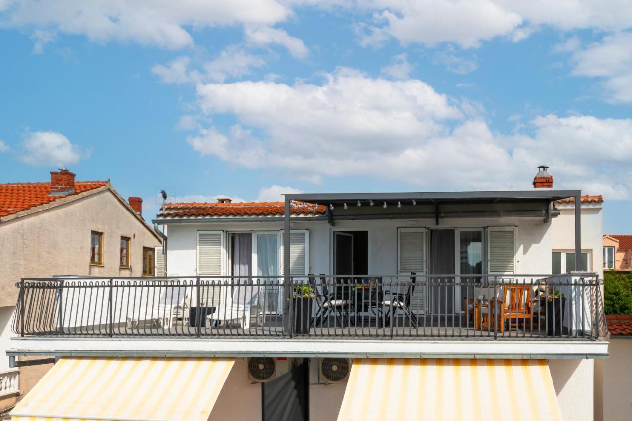 Apartment And Rooms Dalmatiko Vodice Exteriér fotografie